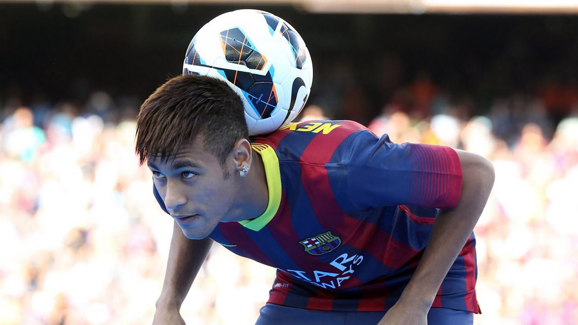 PSG.LGD教练团队战术调整显成效，psg战队教练是谁